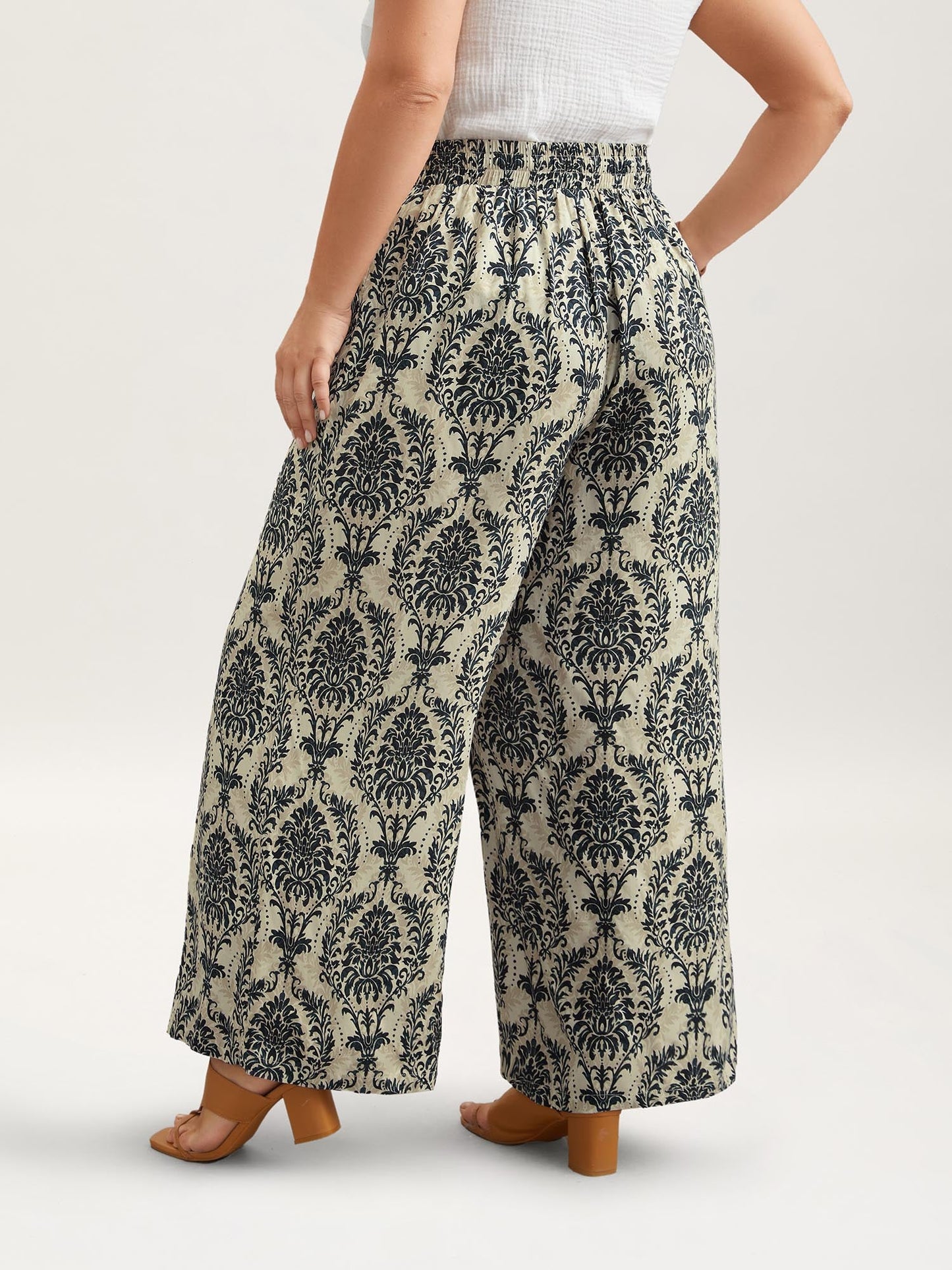 Damask Print Tassel Straight-Leg Pants