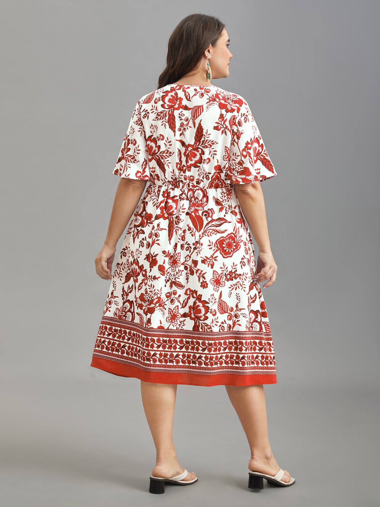 Floral Print Wrap-Neck Pocket Midi Dress