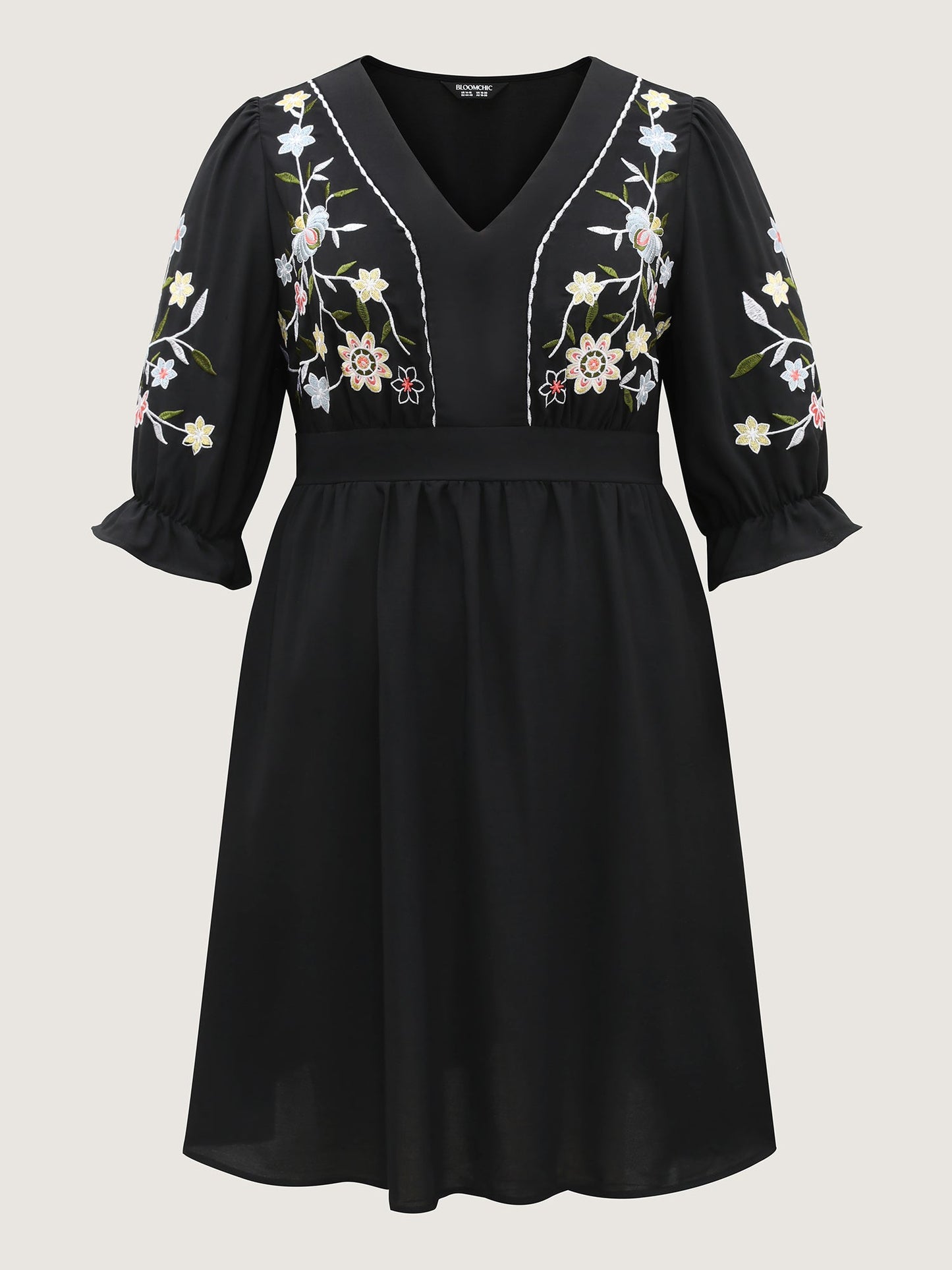 Floral Embroidered V-Neck Pockets Knee Dress