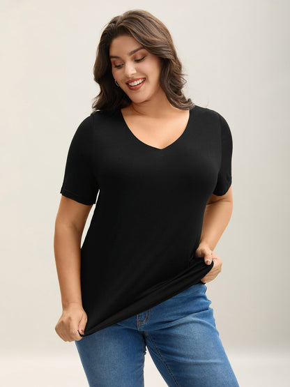 Supersoft Fitted V-Neck T-Shirt
