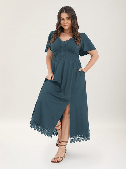 Solid Pocket Contrast Lace Split Maxi Dress