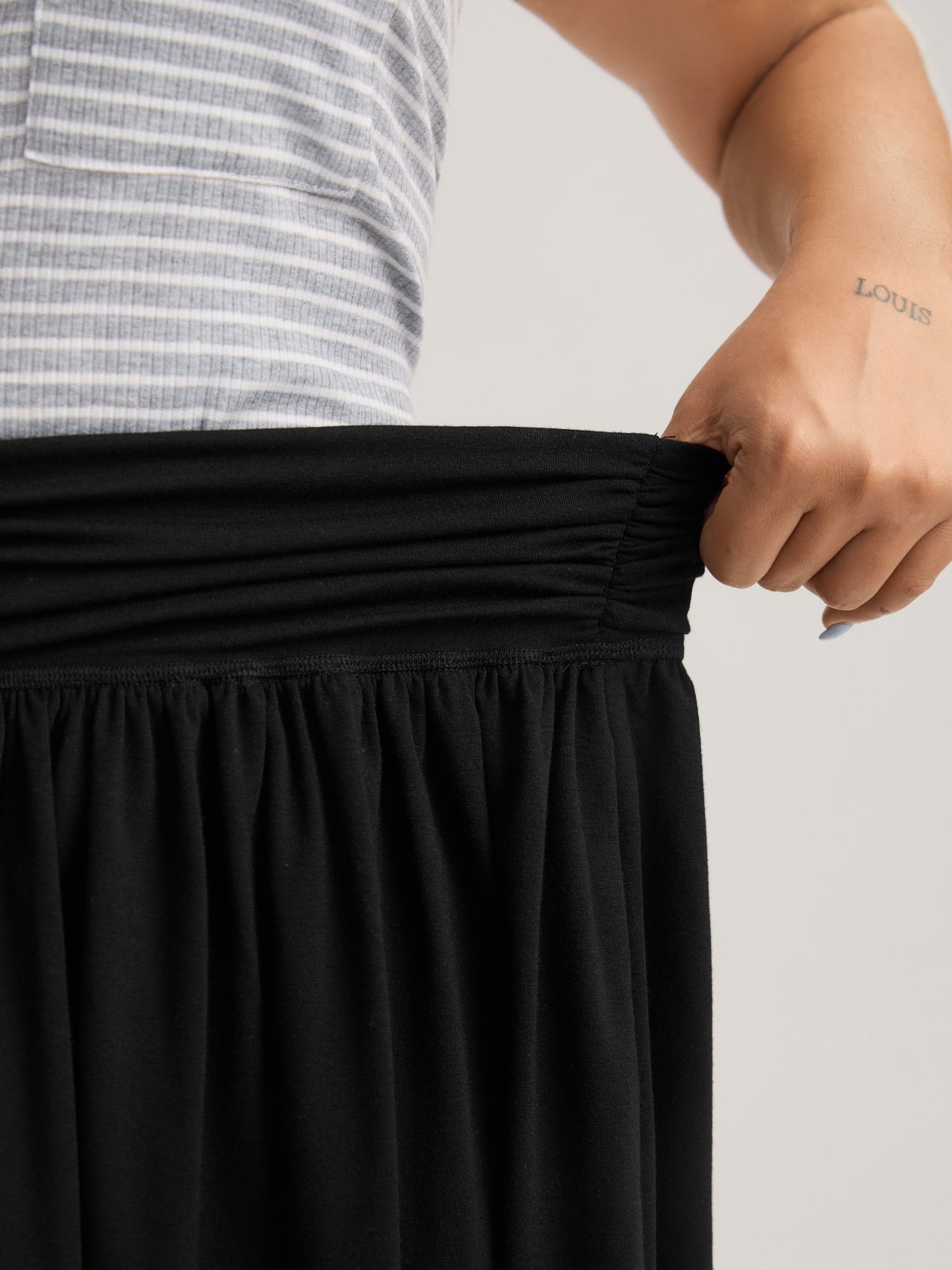 Ruched Waist Flowy Solid Midi Skirt