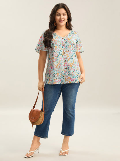 Floral Print V-Neck Flowy Blouse
