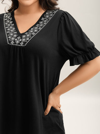 Embroidered V-Neck Puff Sleeve Plain Top