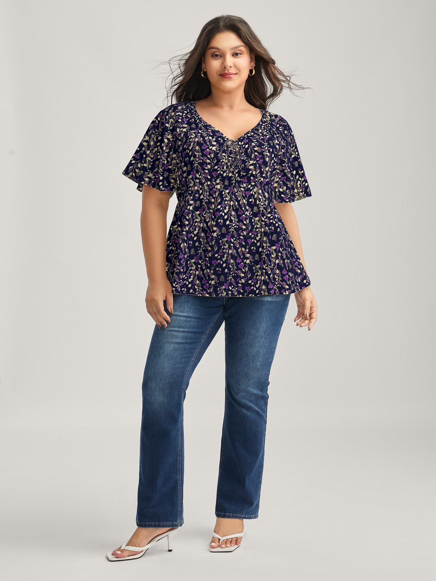 Bust-Comfort Floral Print Tie Blouse