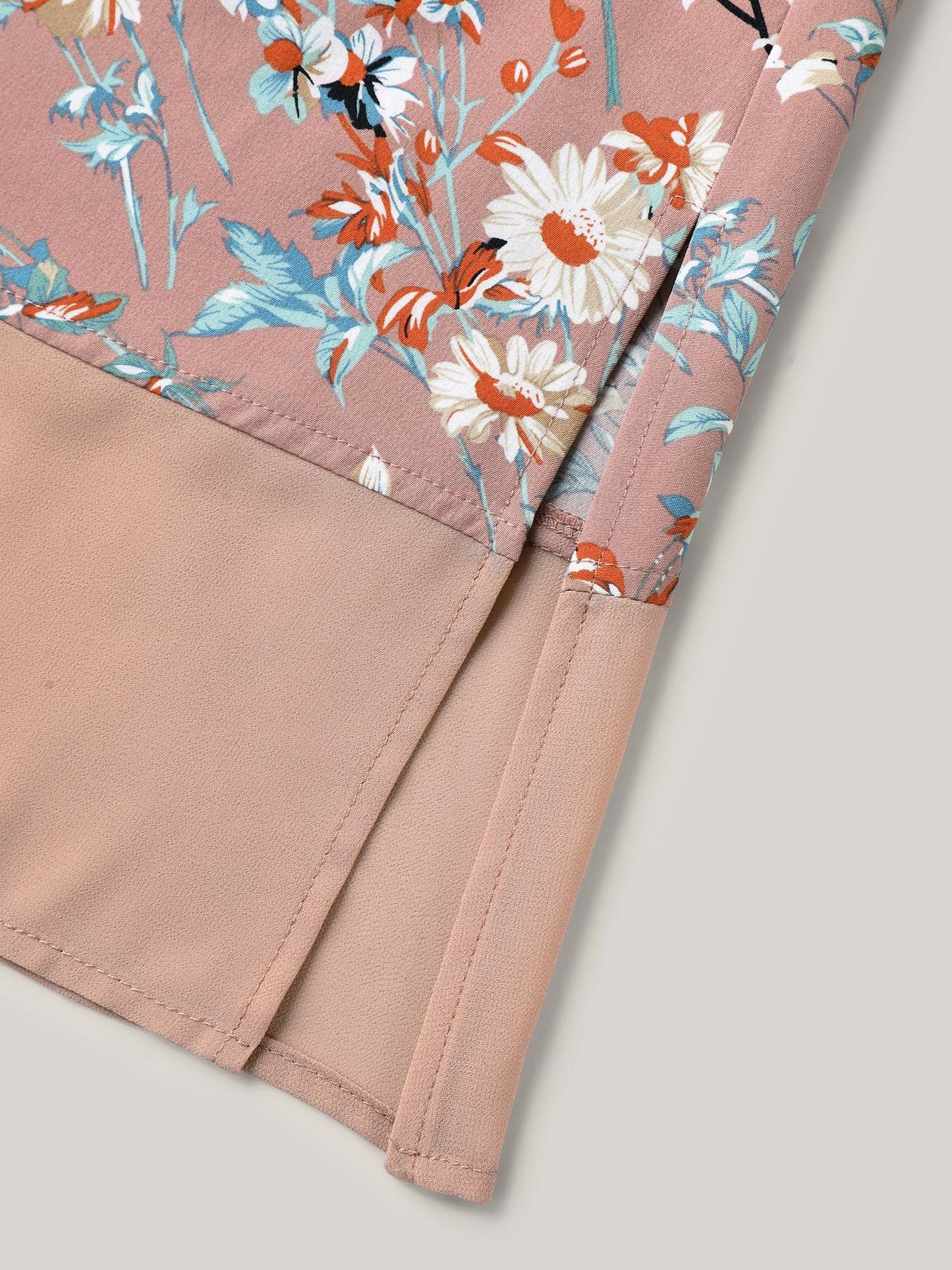 Garden Print Spliced V-Neck Blouse