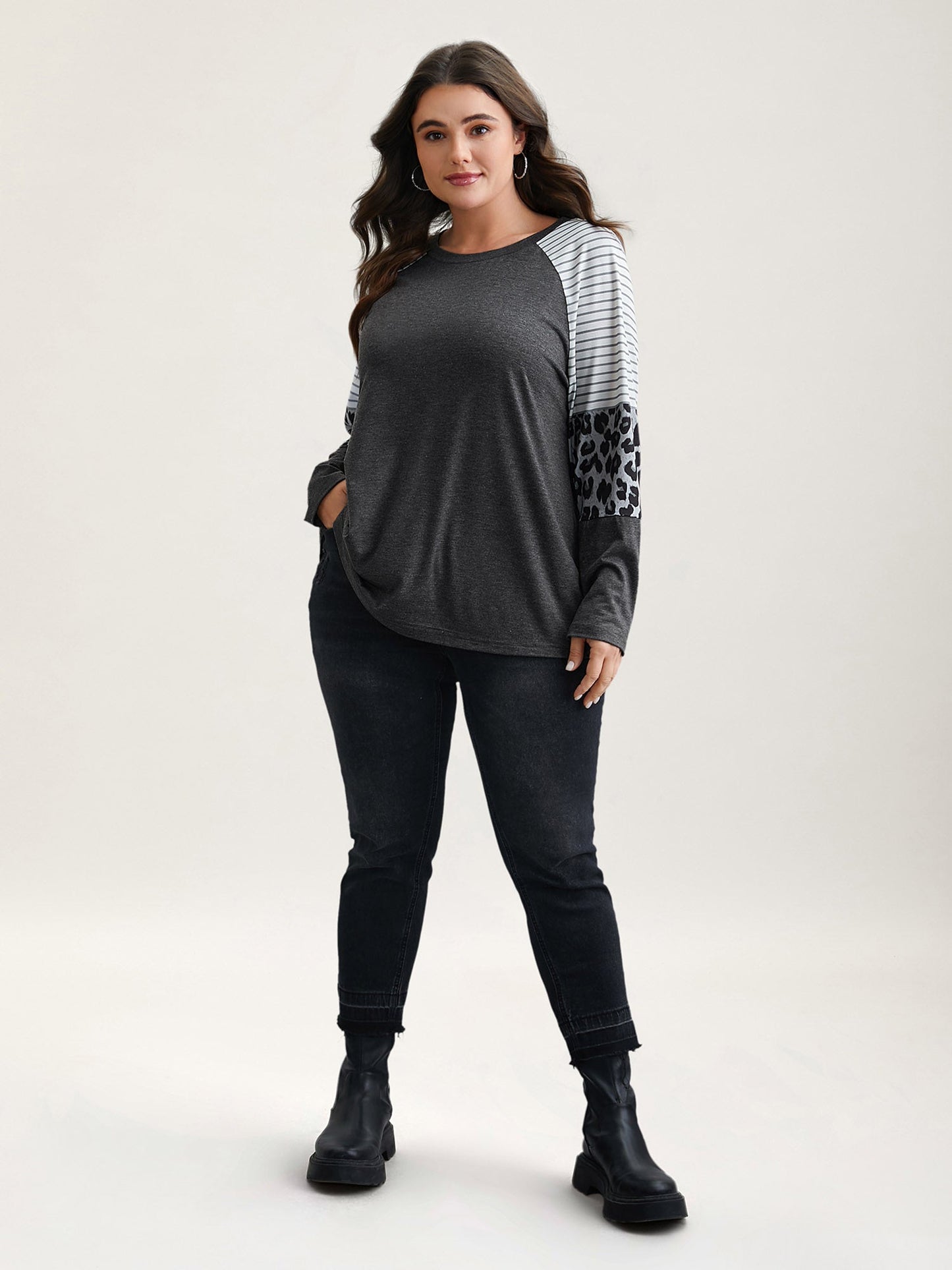 Mixed Leopard Print Raglan Sleeve T-Shirt