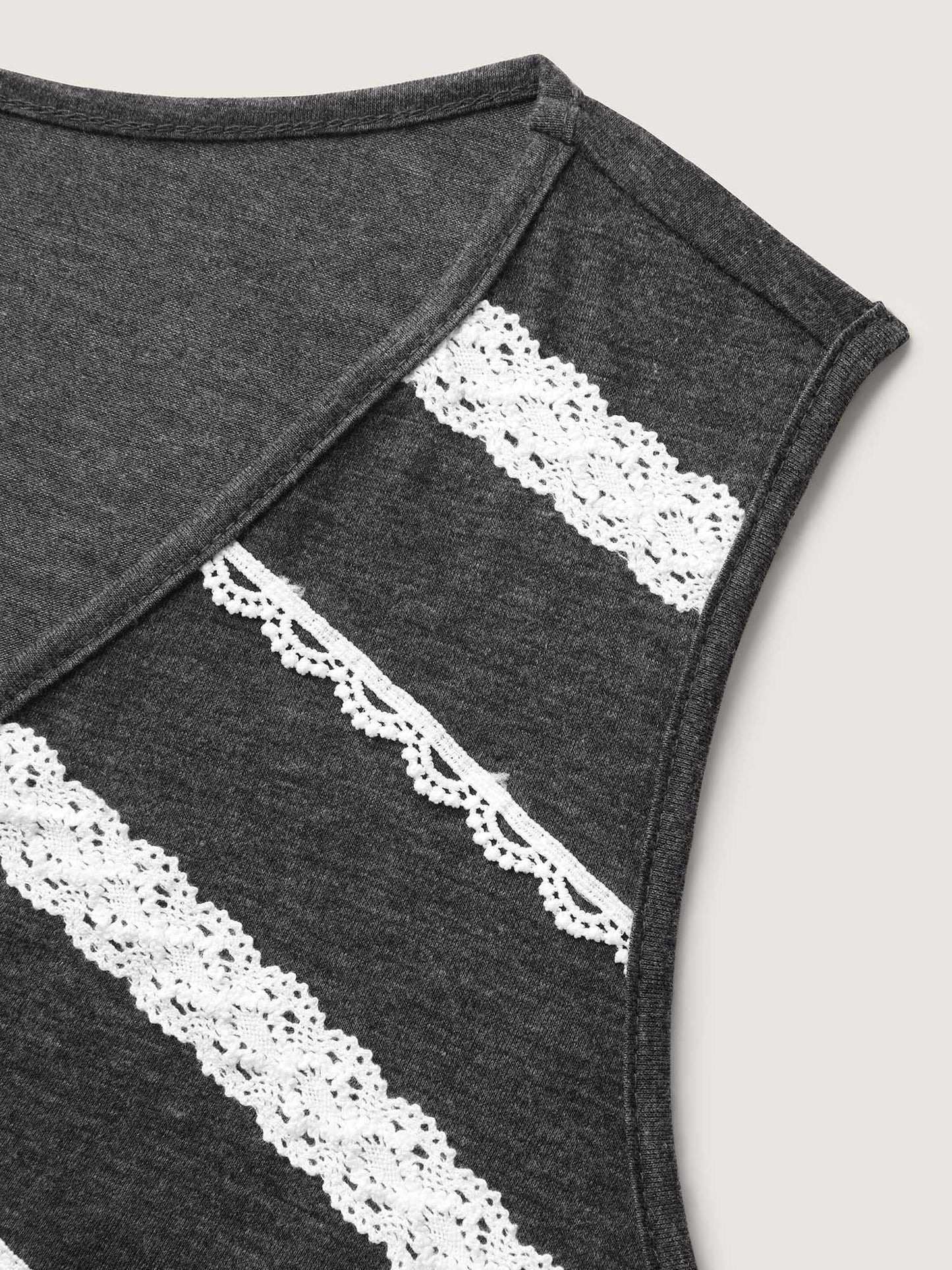 Lace Trim V-Neck Tank Top