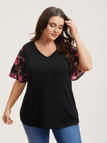 Stretchy Floral Lotus Sleeve V-Neck T-Shirt