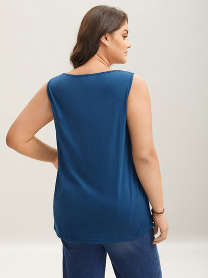 Leafy Printed Hem Pleated Sleeveless Top