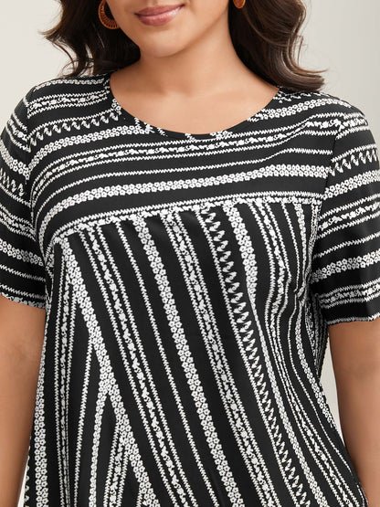 Striped Overlap Print Curvy Hem Blouse