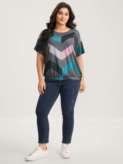 Color Block Wavy Print T-Shirt