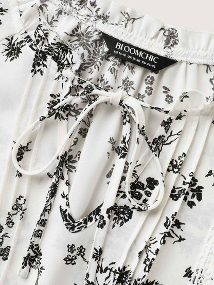 Floral Print Plicated Detail Blouse