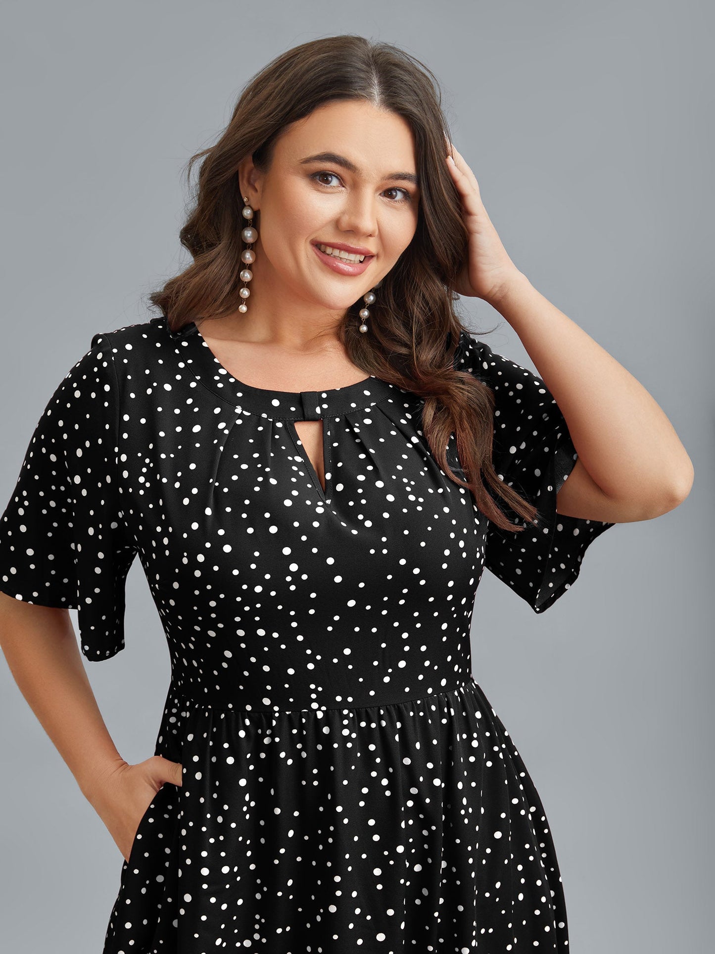 Polka Dots Print Cut-Out Flutter Sleeve Midi Dress