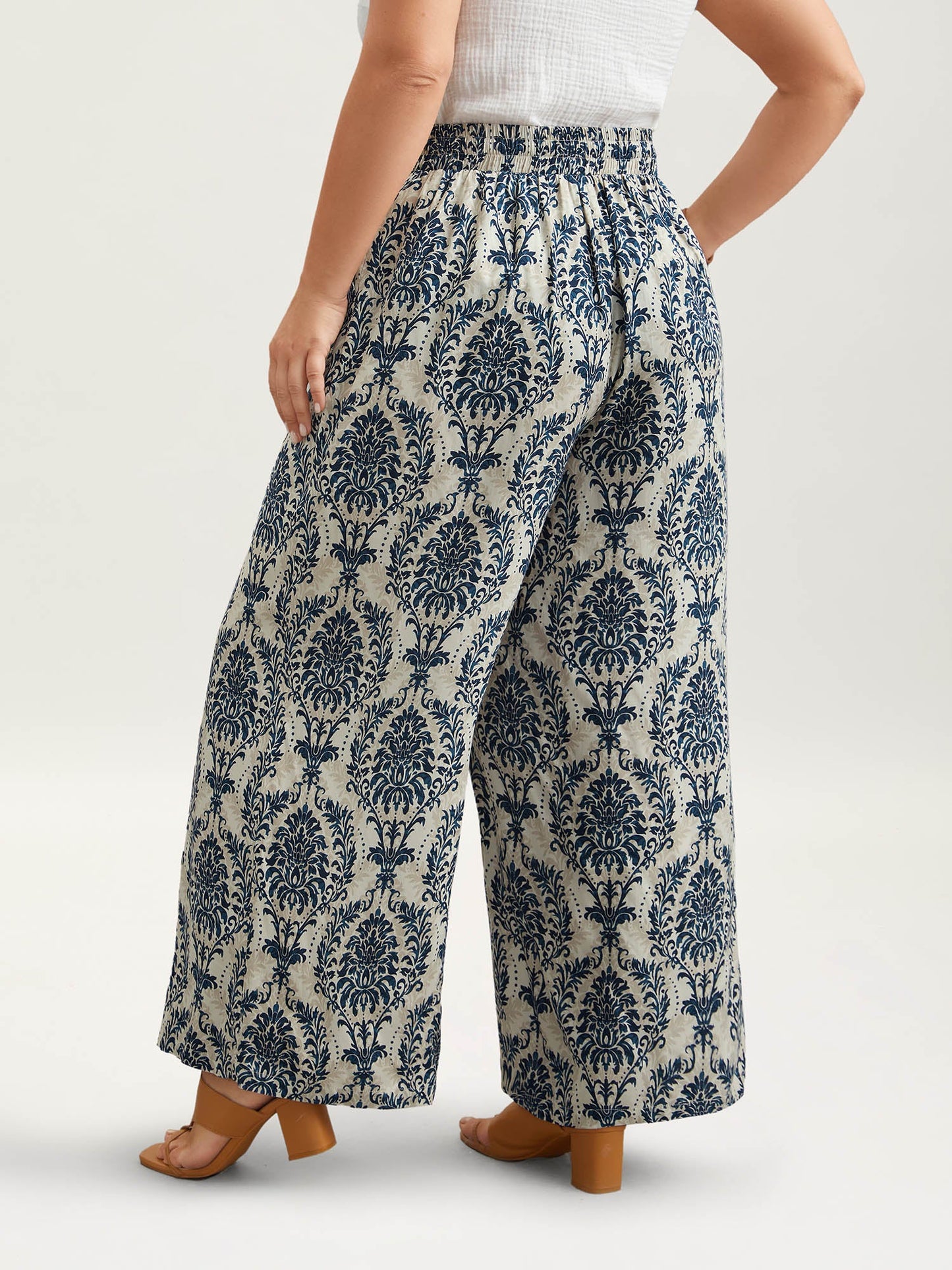 Damask Print Tassel Straight-Leg Pants