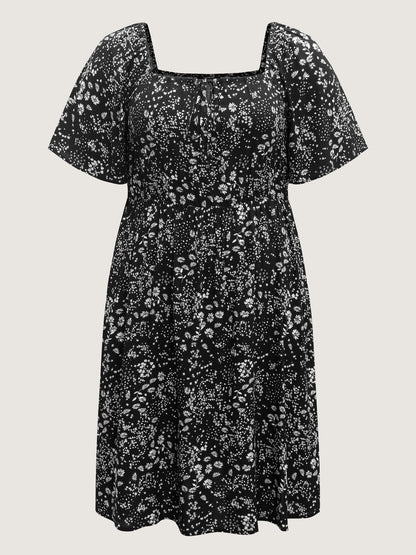 Floral Neck Drawstring Flared Sleeve Midi Dress