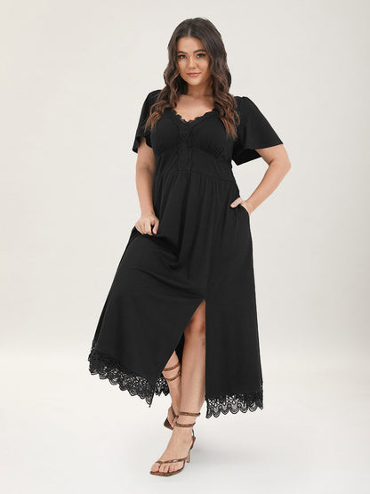 Solid Pocket Contrast Lace Split Maxi Dress
