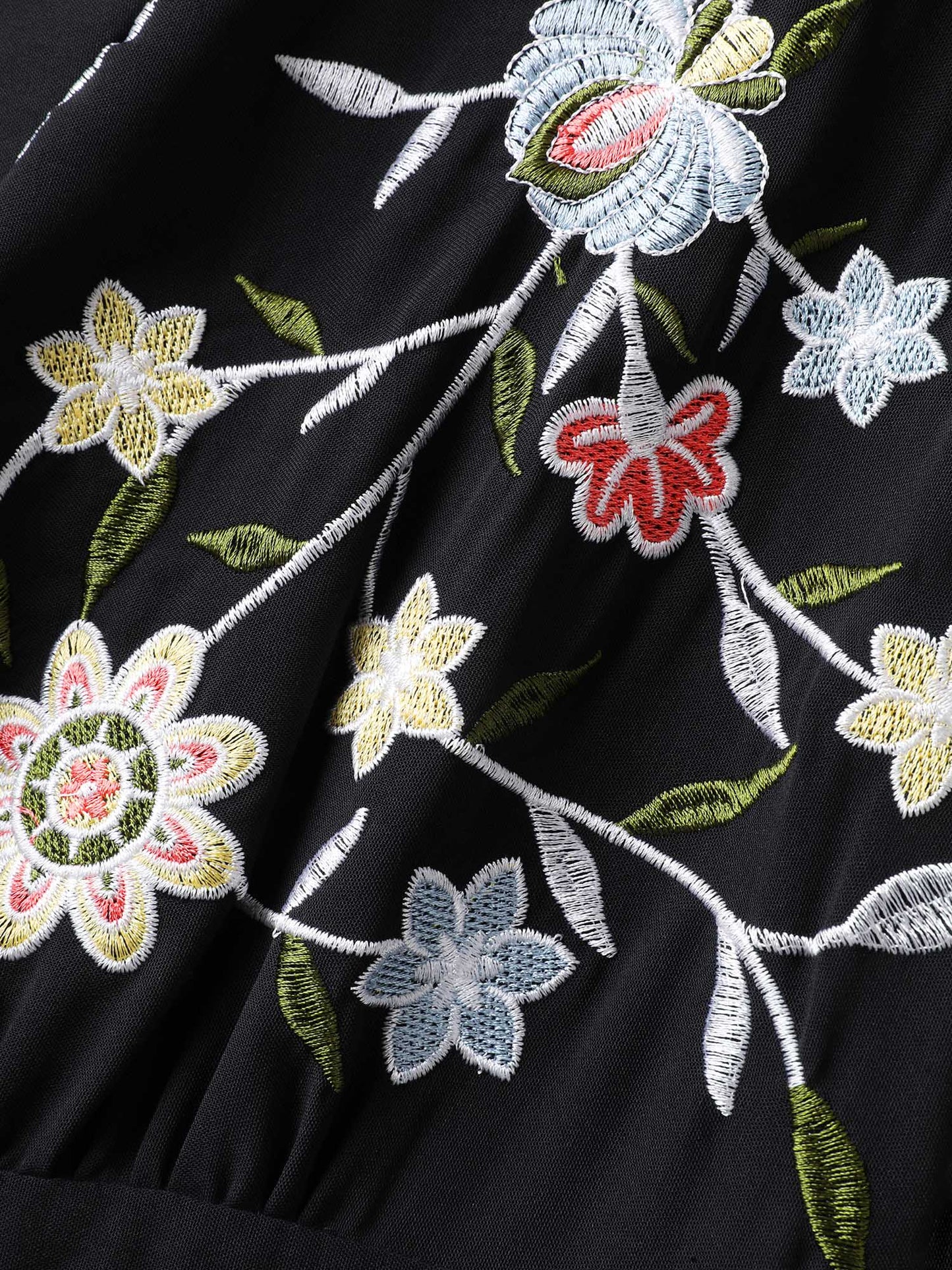 Floral Embroidered V-Neck Pockets Knee Dress