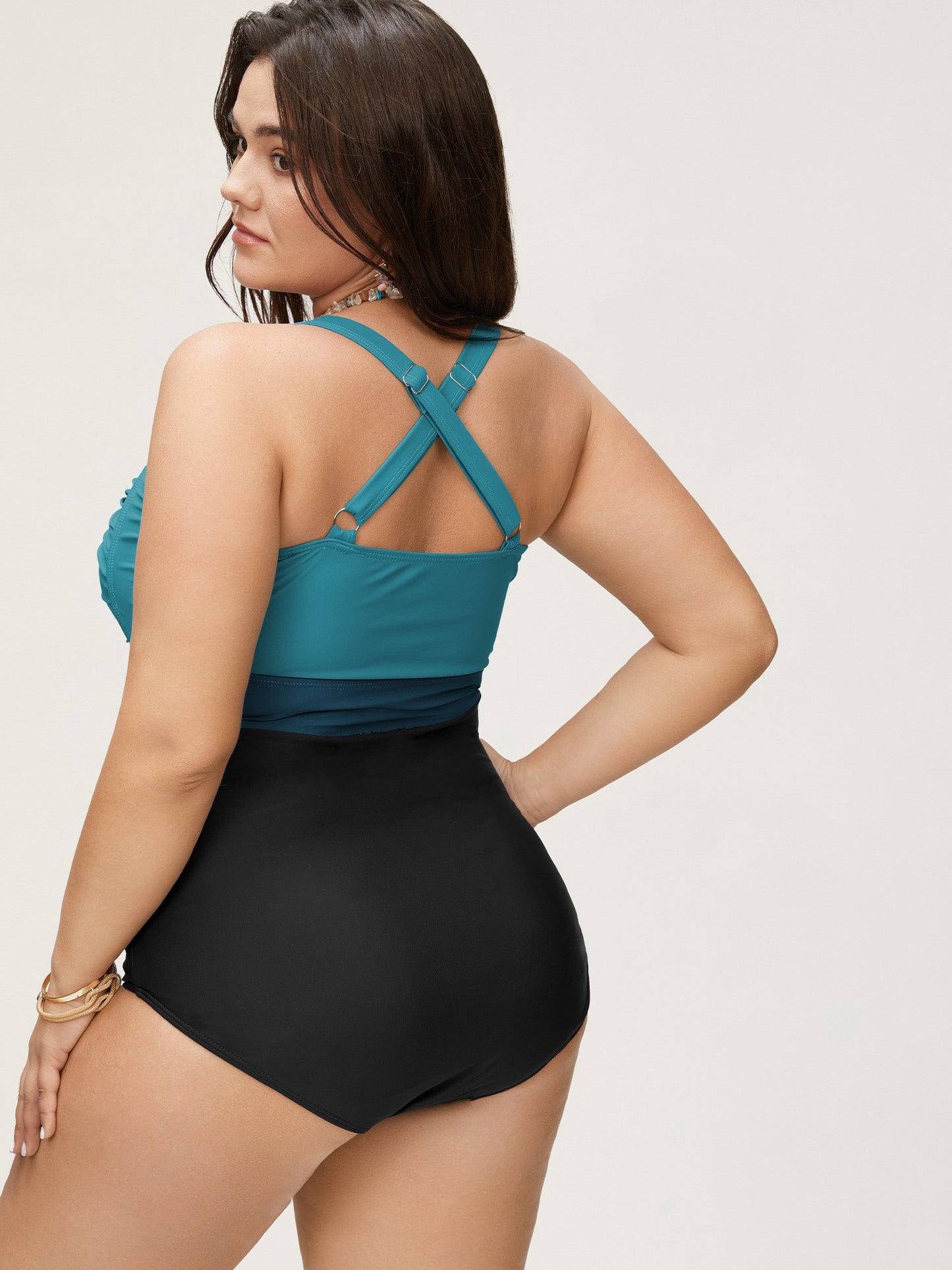 Contrast Twist Front Tummy-Control One Piece Swimsuit