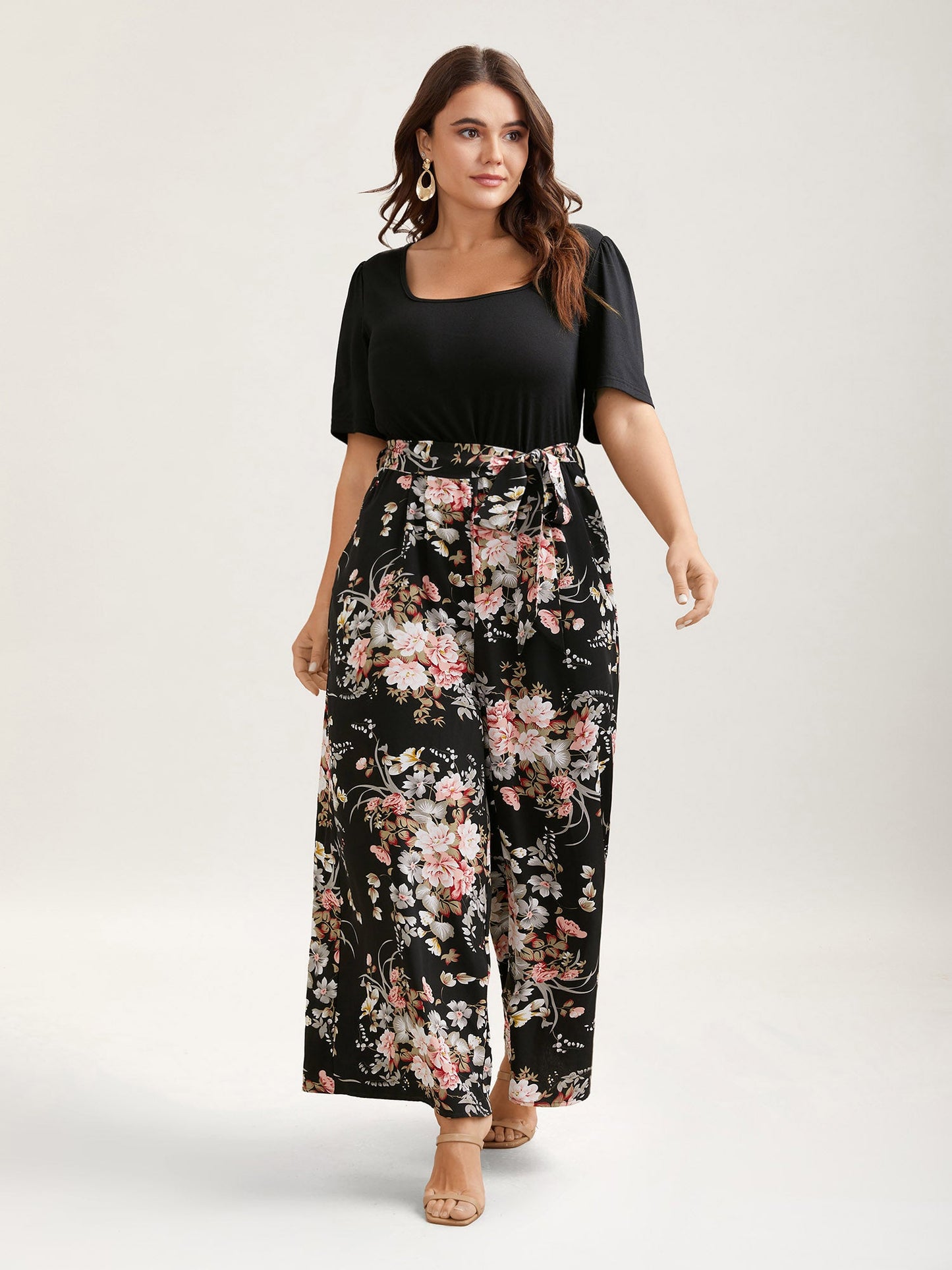 Color Contrast Belted Panel Pockets Jumpsuit