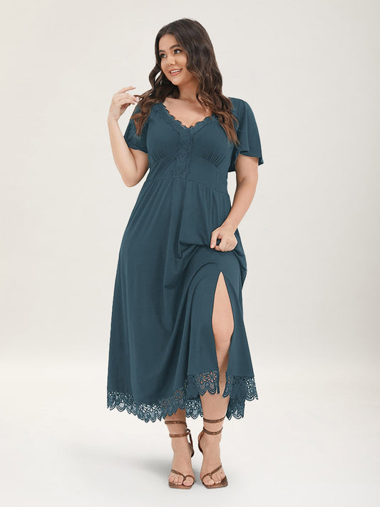 Solid Pocket Contrast Lace Split Maxi Dress