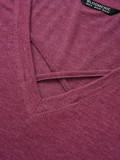 Solid Crisscross Neck Contrast Stitch T-shirt