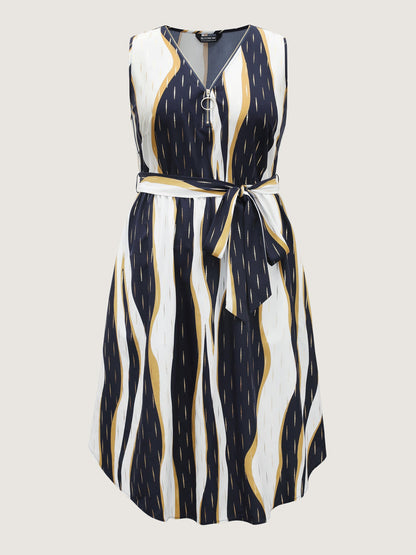Gold Stamp Wavy Striped Lined Midi Dress