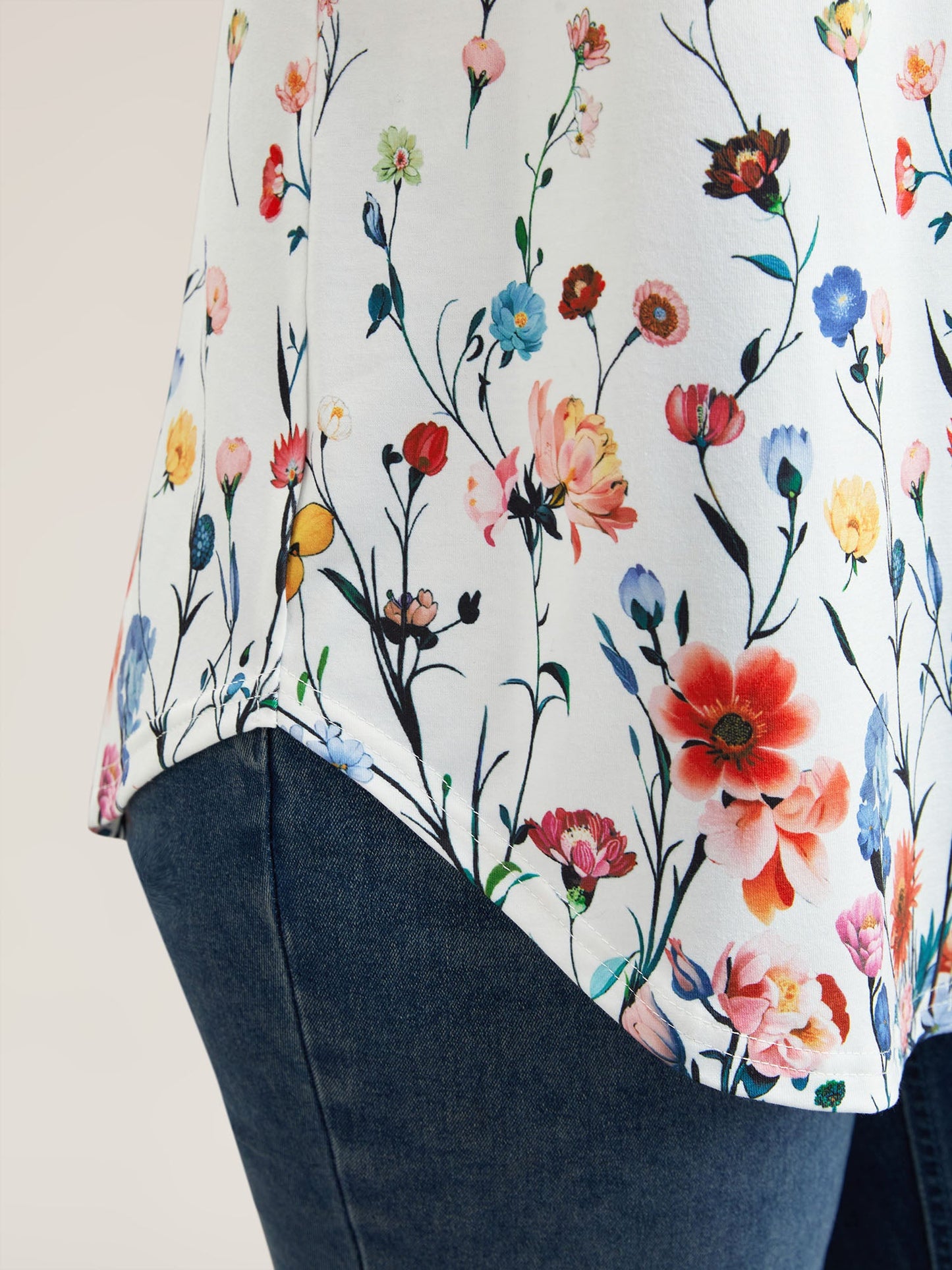 Blooming Flowers Print Stretchy Vest