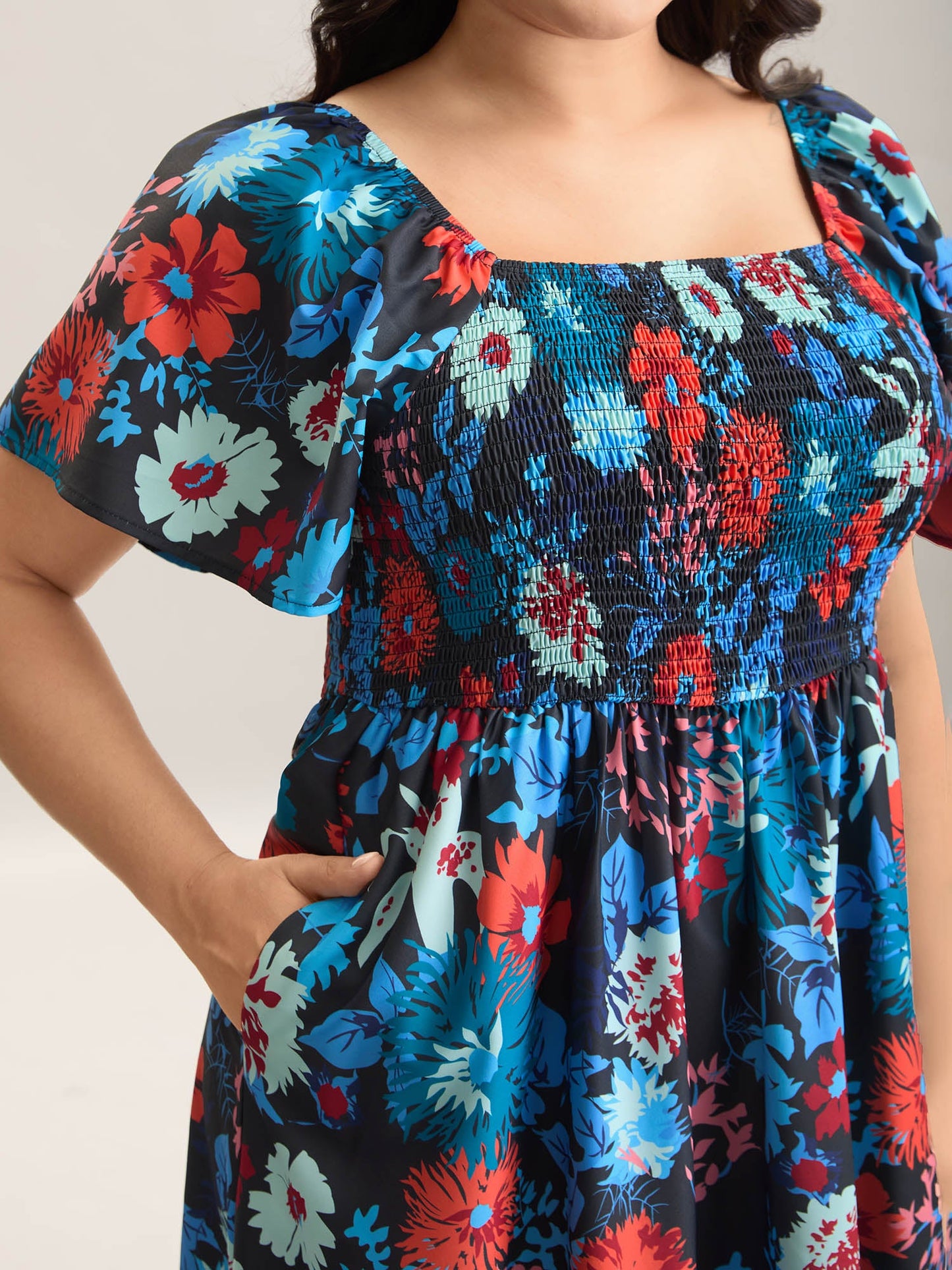 Floral Shirred Square Neck Pocket Midi Dress