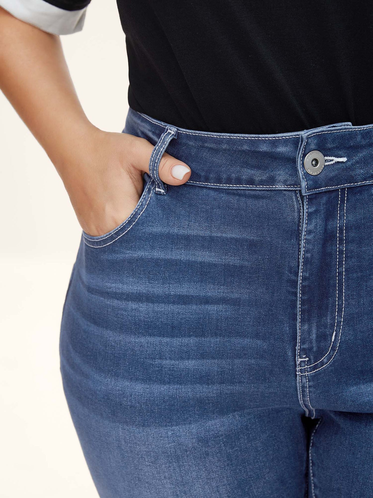 Whiskered Wash Crop Skinny-Fit Jeans