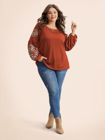 Waffle Knit Floral Embroidered Lantern Sleeve T-shirt
