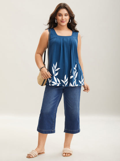 Leafy Printed Hem Pleated Sleeveless Top