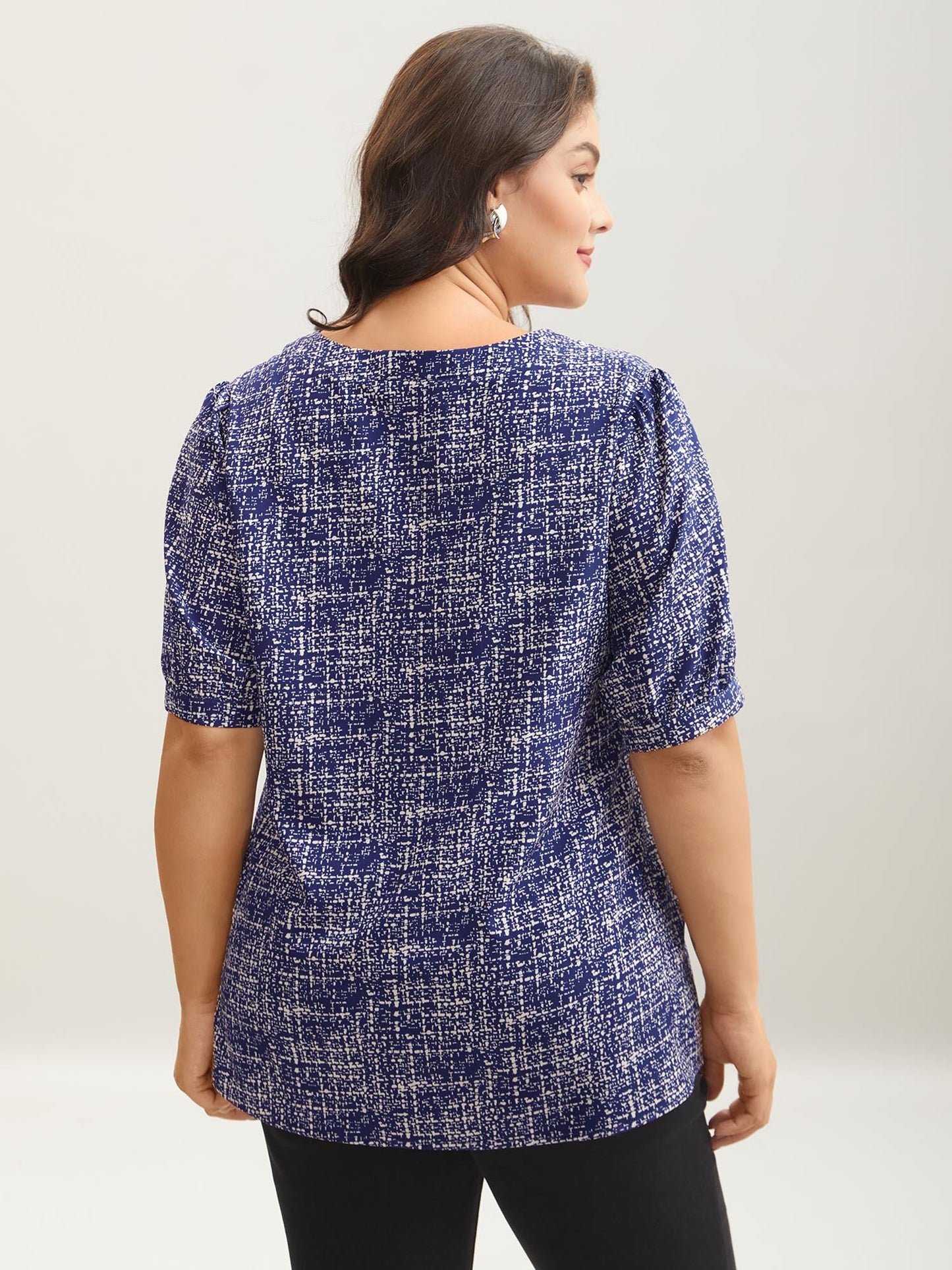 Geometric Print Puff Sleeve Blouse