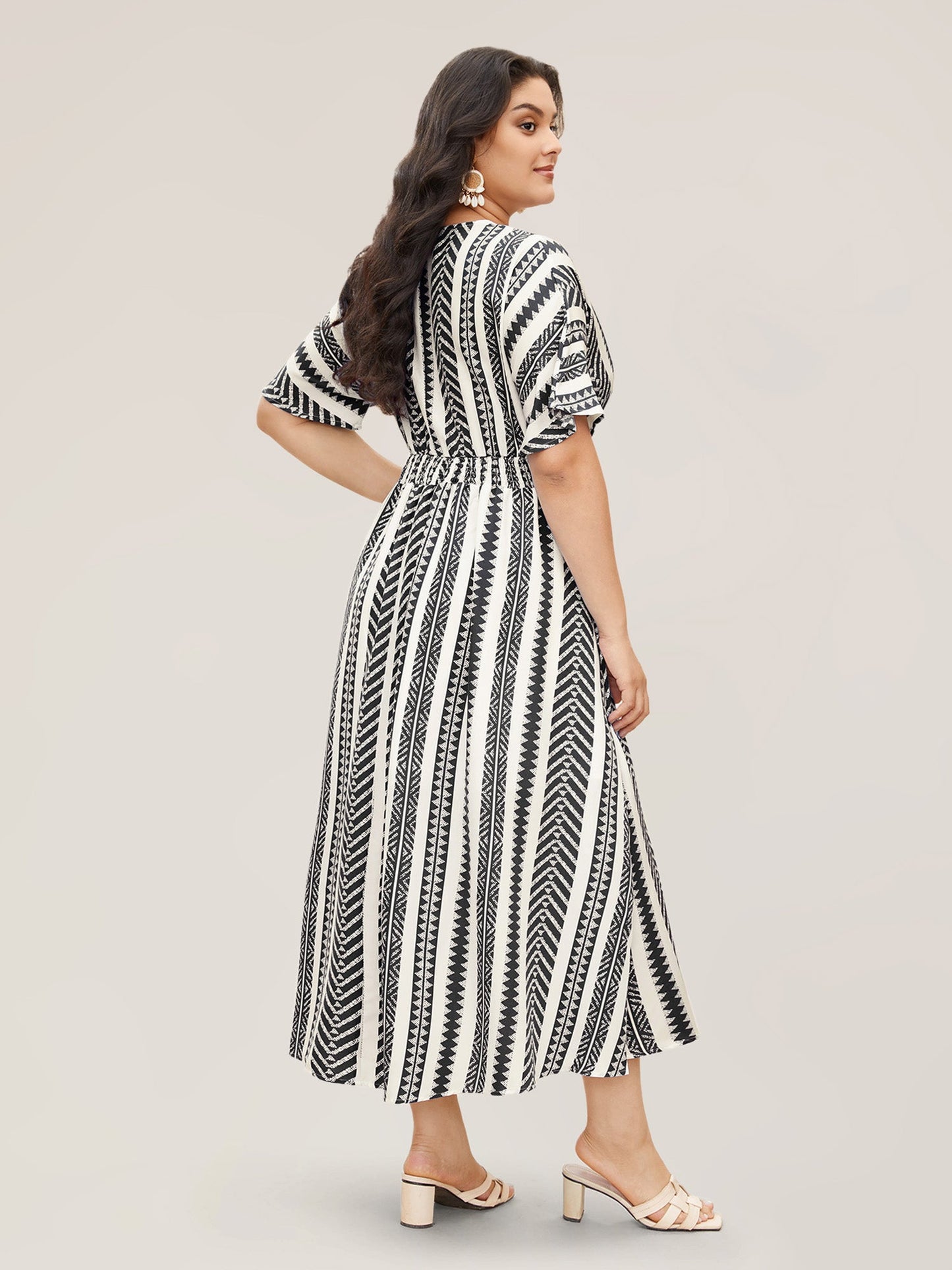 Solid Geometric Dolman Sleeve Pocket Shirred Split Hem Dress