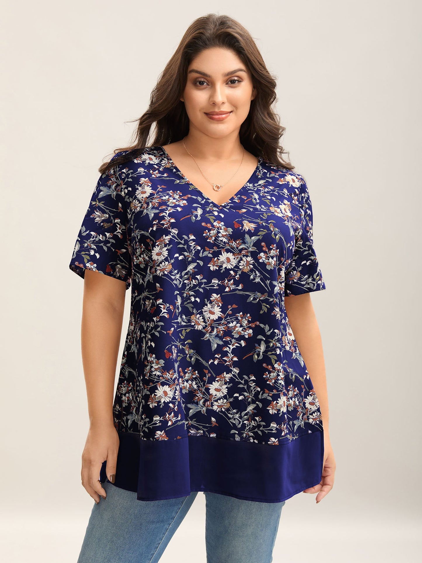 Garden Print Spliced V-Neck Blouse