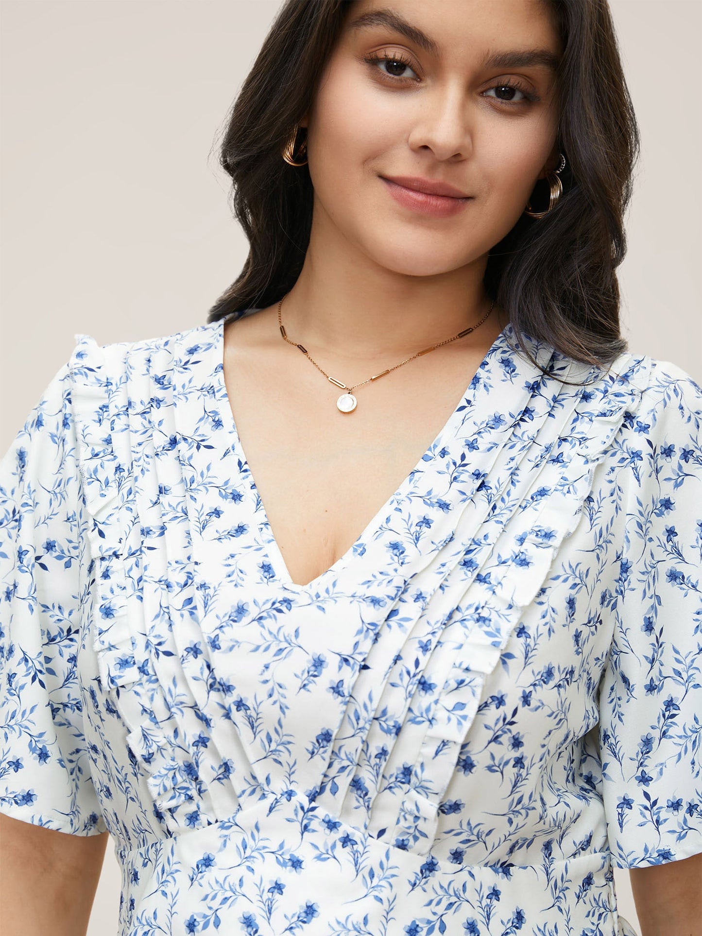 Floral Pleated Elastic Waist Ruffle Sleeve Blouse