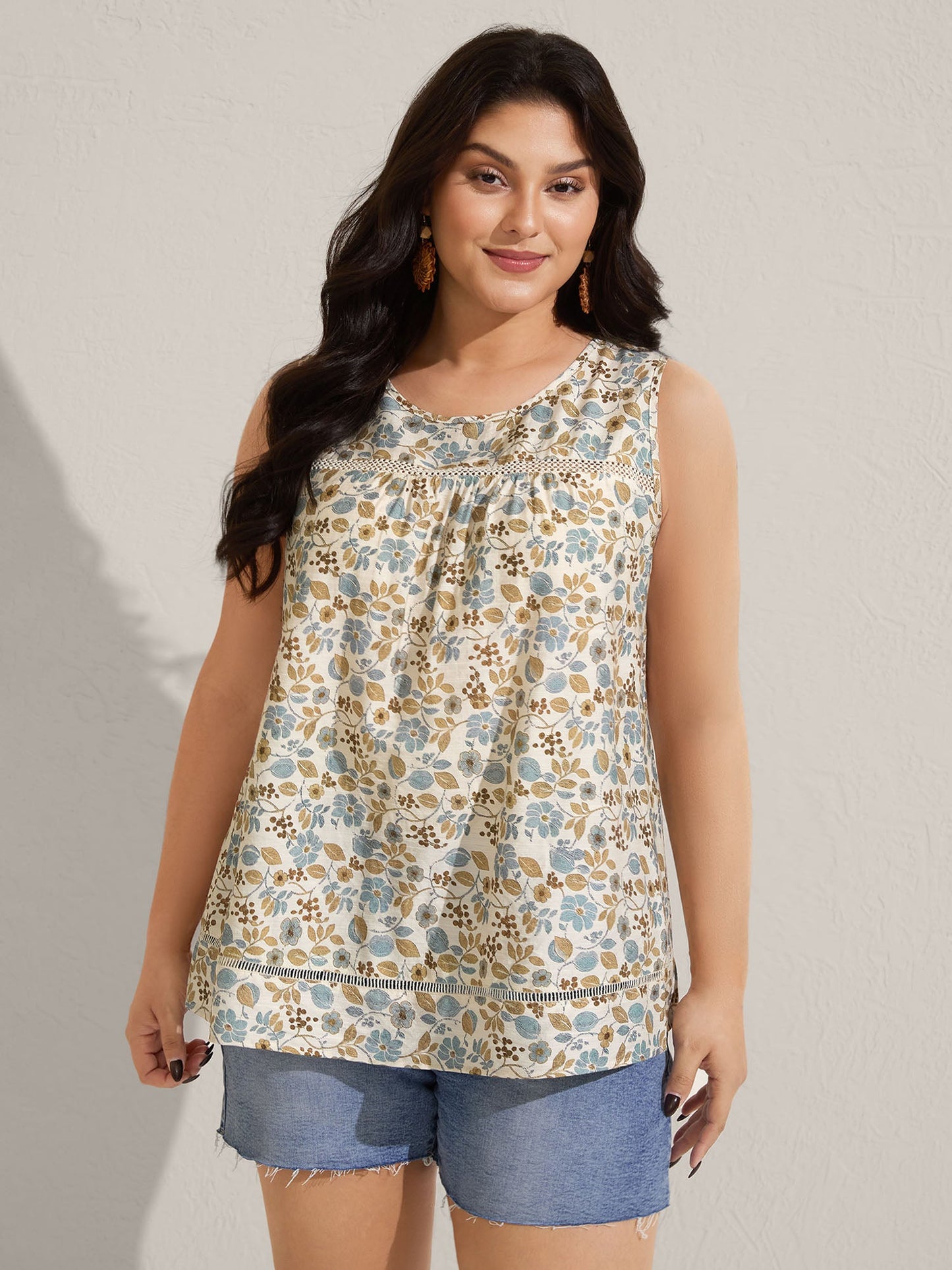 Lace Trim Spliced Floral Print Tank Top