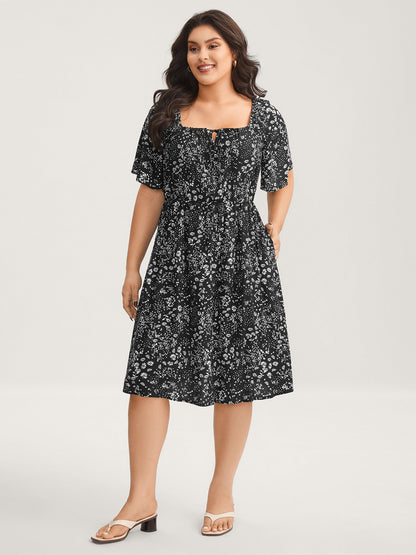 Floral Neck Drawstring Flared Sleeve Midi Dress