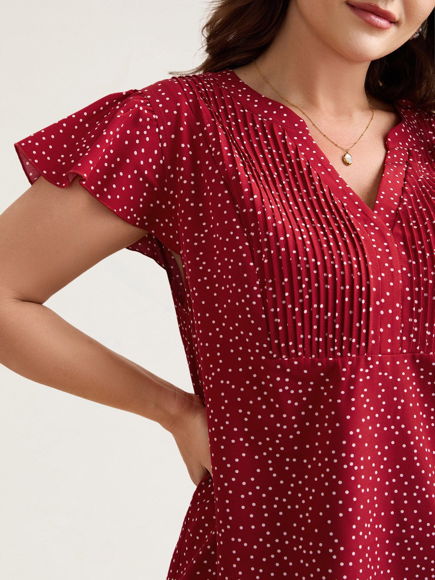 Polka Dot Print Toothpick Pleat Blouse