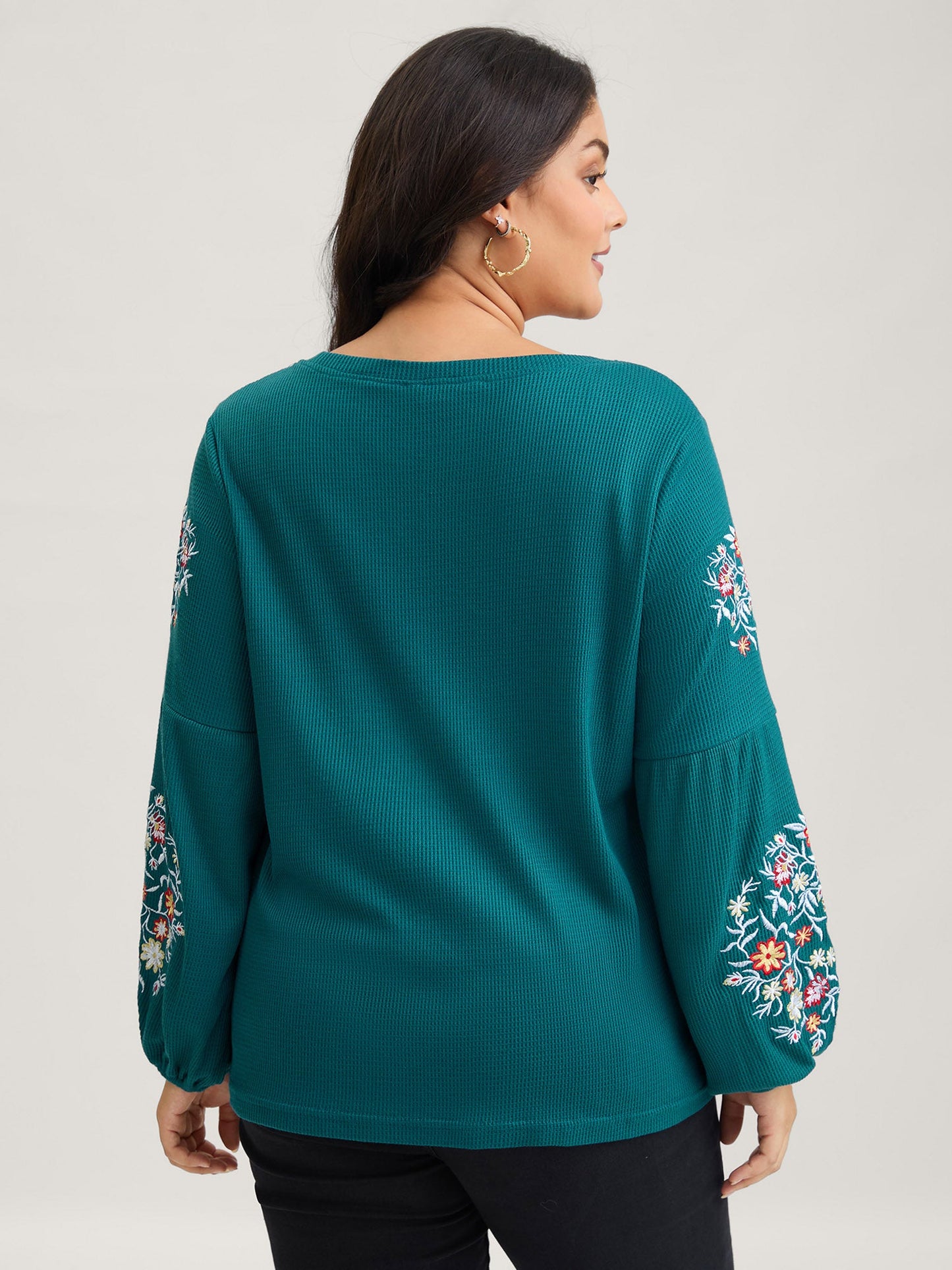 Waffle Knit Floral Embroidered Lantern Sleeve T-shirt