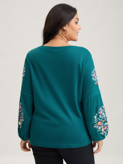 Waffle Knit Floral Embroidered Lantern Sleeve T-shirt
