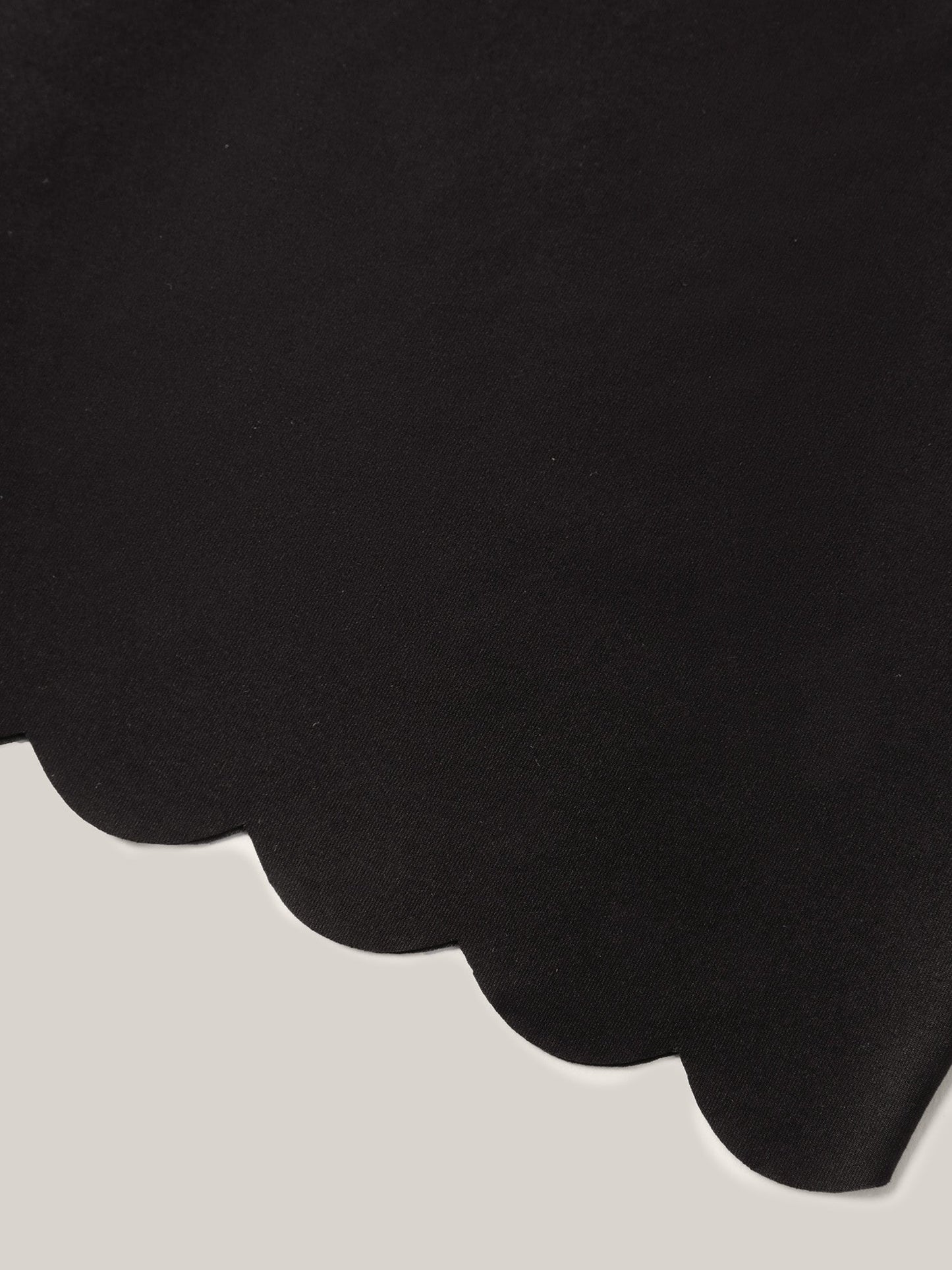 Scalloped Trim Stretchy Skinny-Fit Leggings