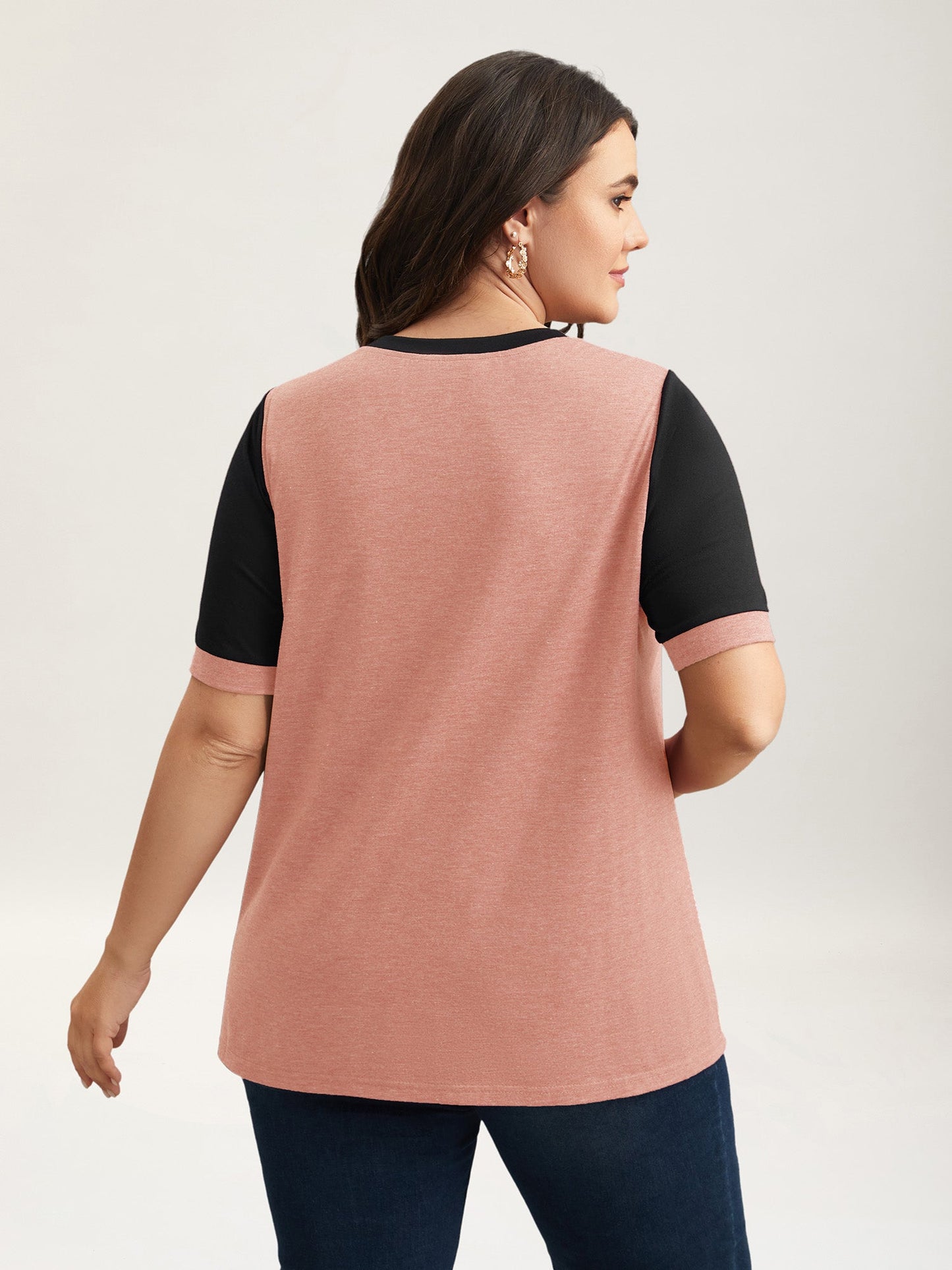 Stretchy Scalloped Lace Color Contrast T-Shirt