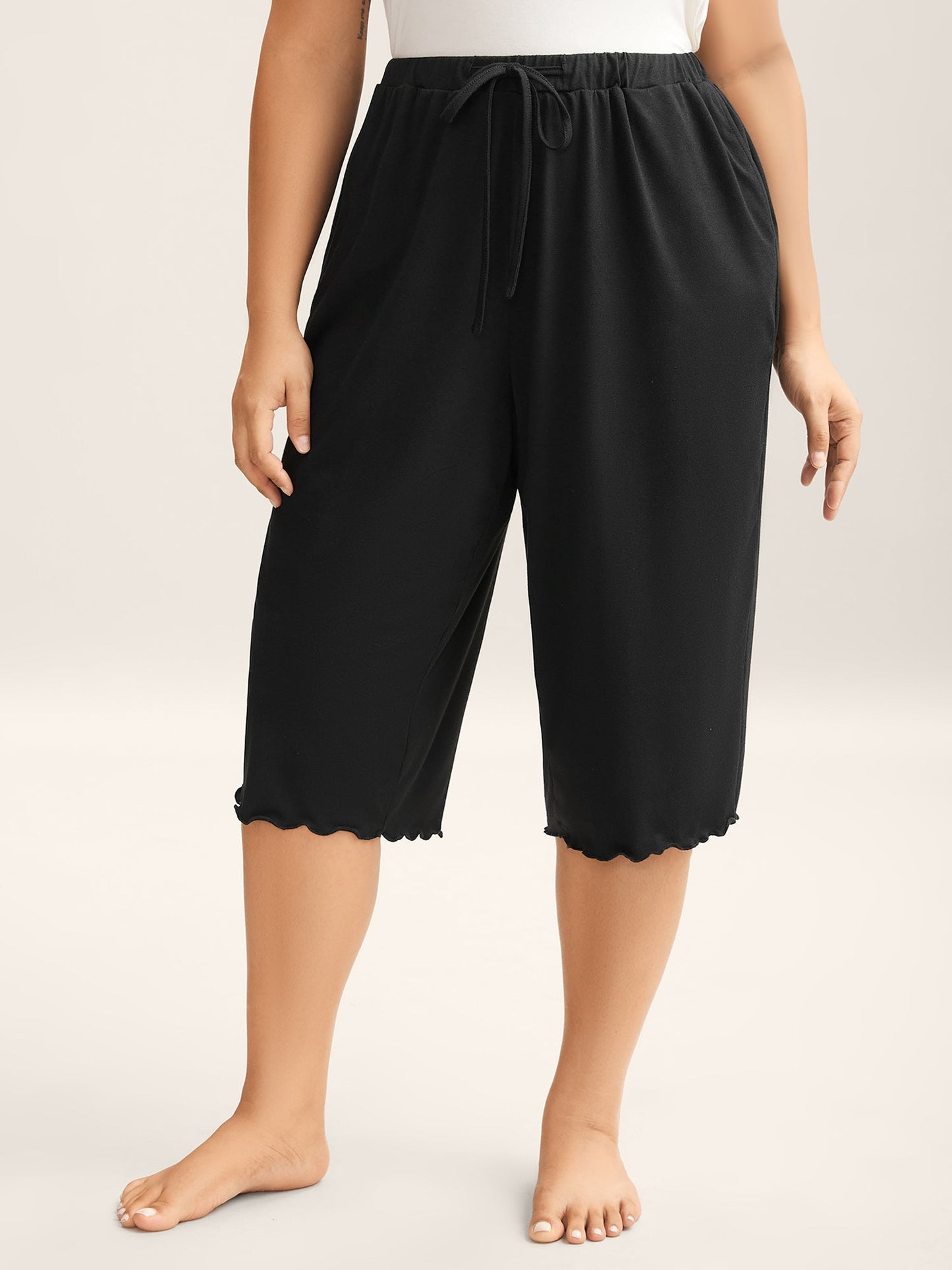 Supersoft Scalloped Hem Straight-Fit Lounge Bottoms
