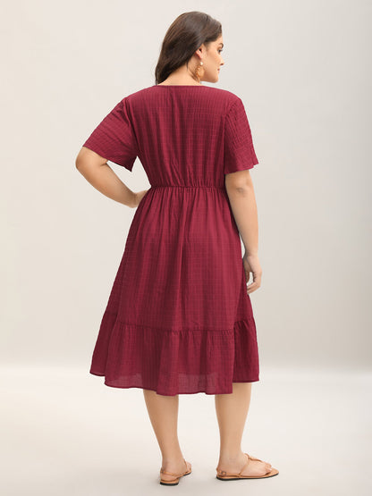Lace Textured Pockets Tiered Midi Dress