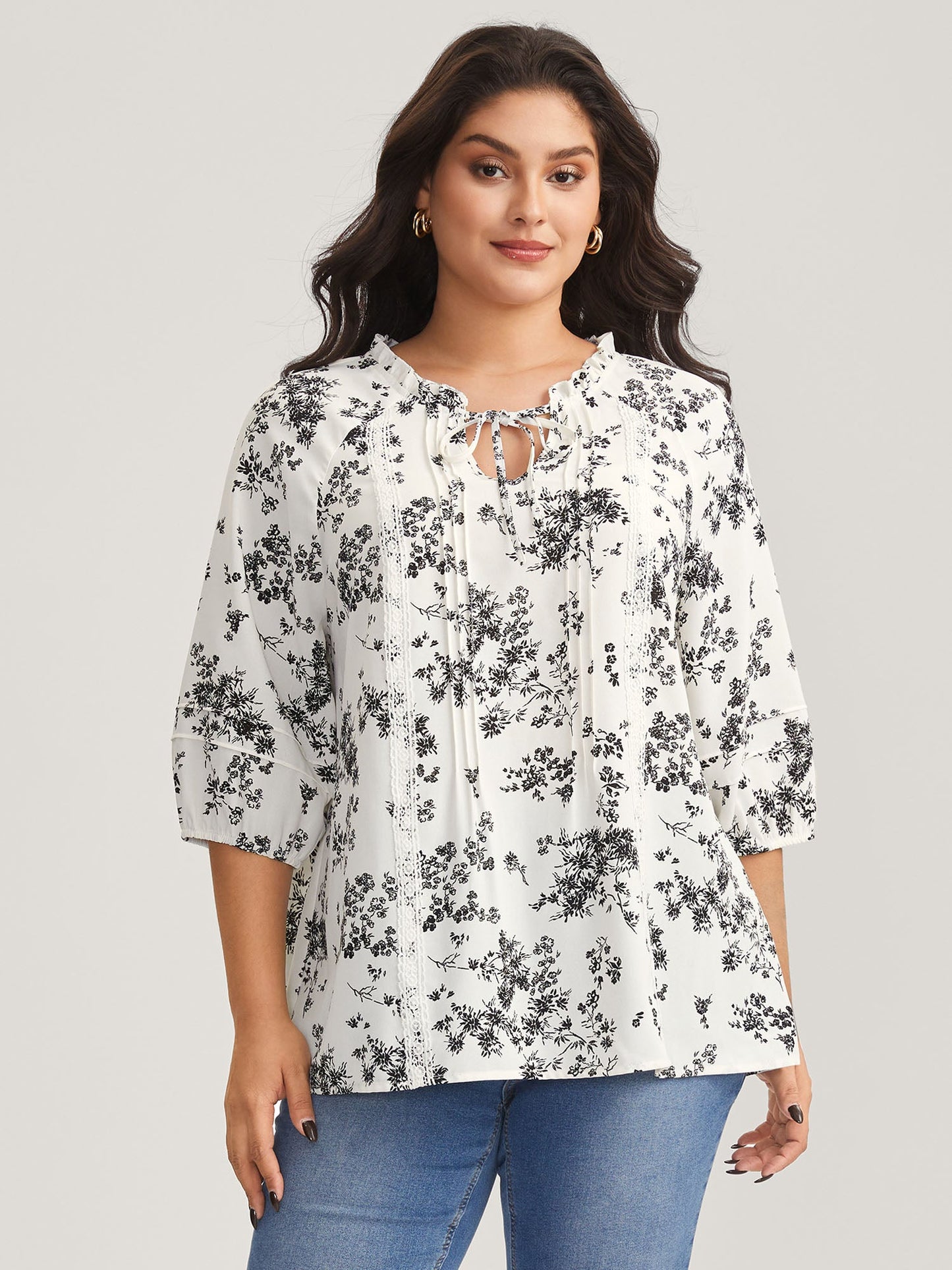 Floral Print Plicated Detail Blouse