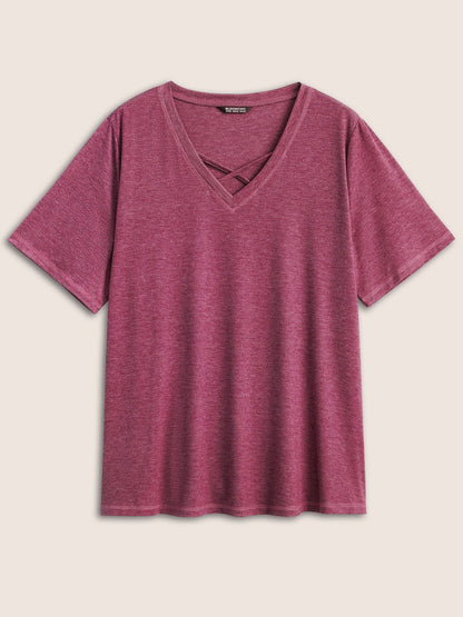 Solid Crisscross Neck Contrast Stitch T-shirt