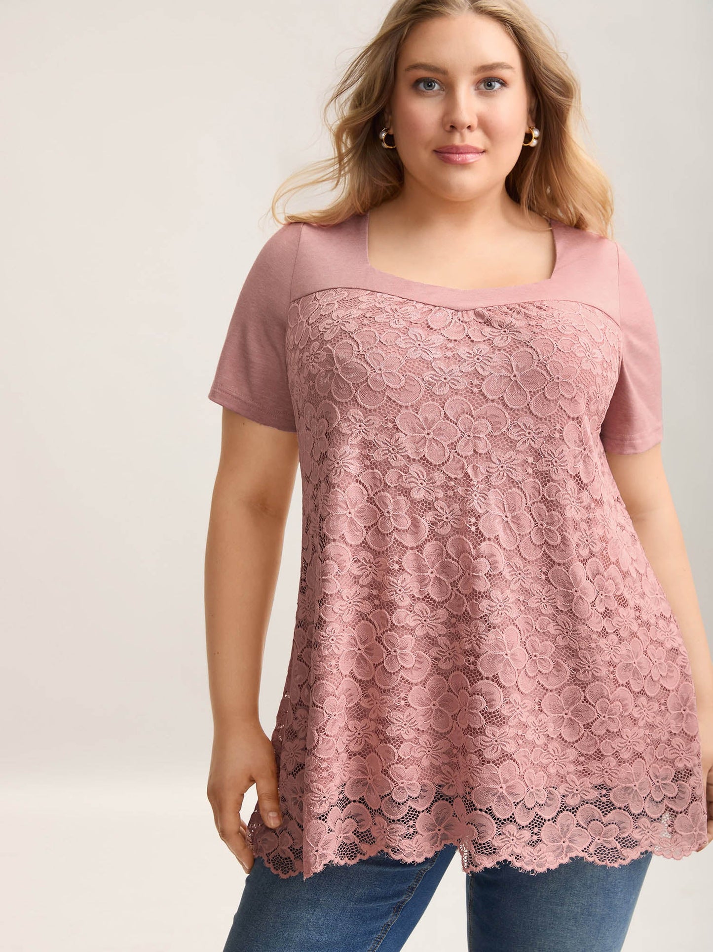 Stretchy Lace Spliced Sweetheart Plain Top