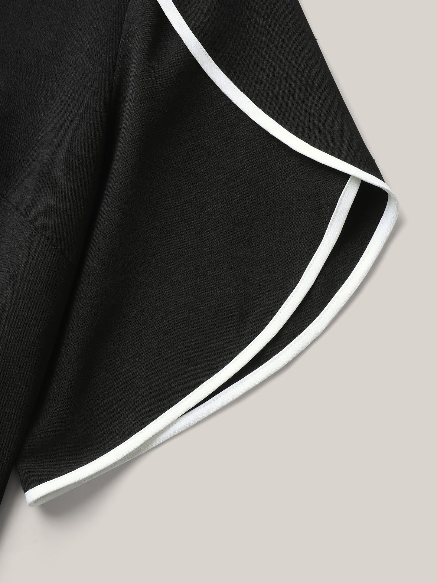 Color Contrast Petal Sleeve Shirt