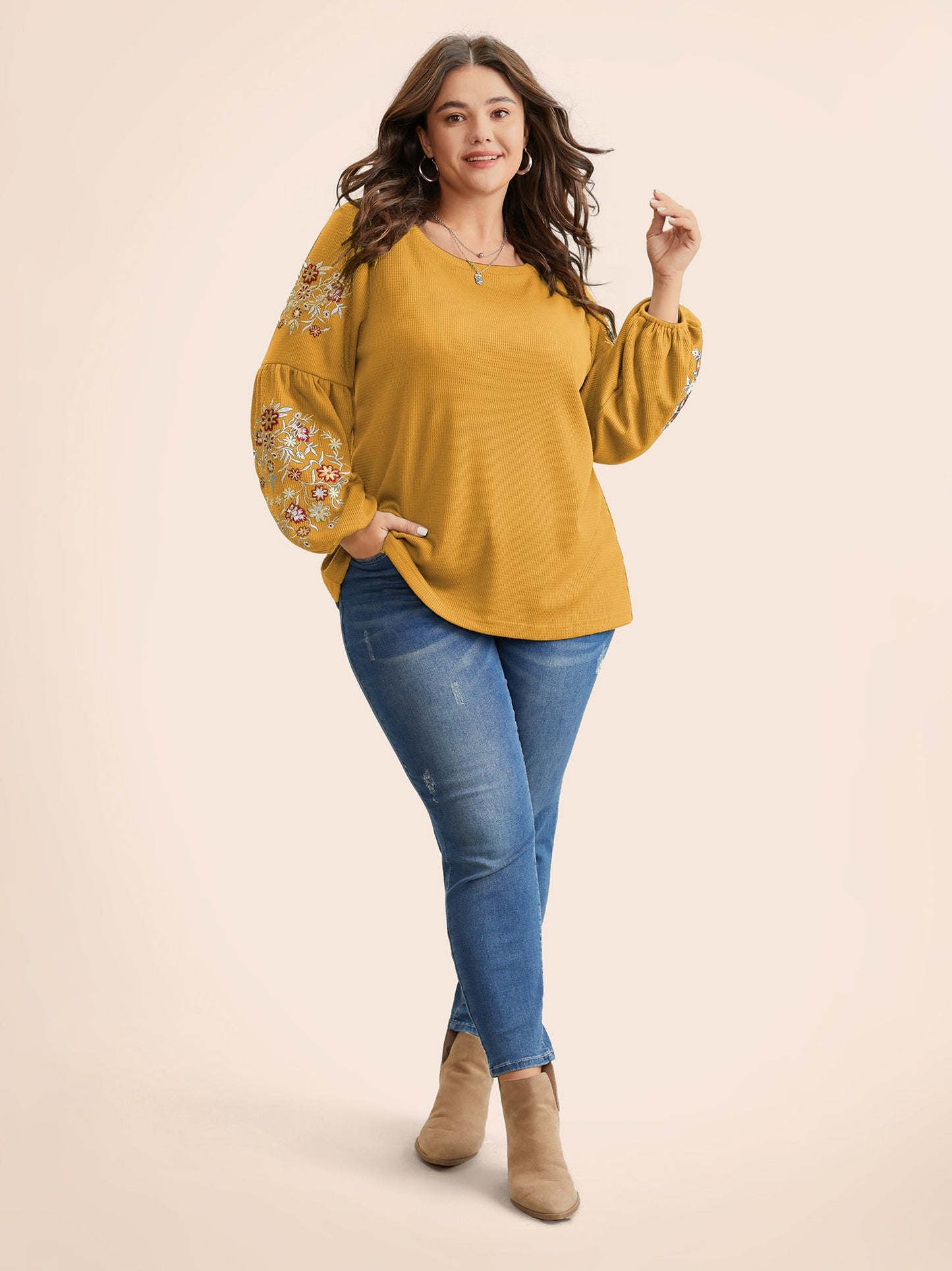 Waffle Knit Floral Embroidered Lantern Sleeve T-shirt